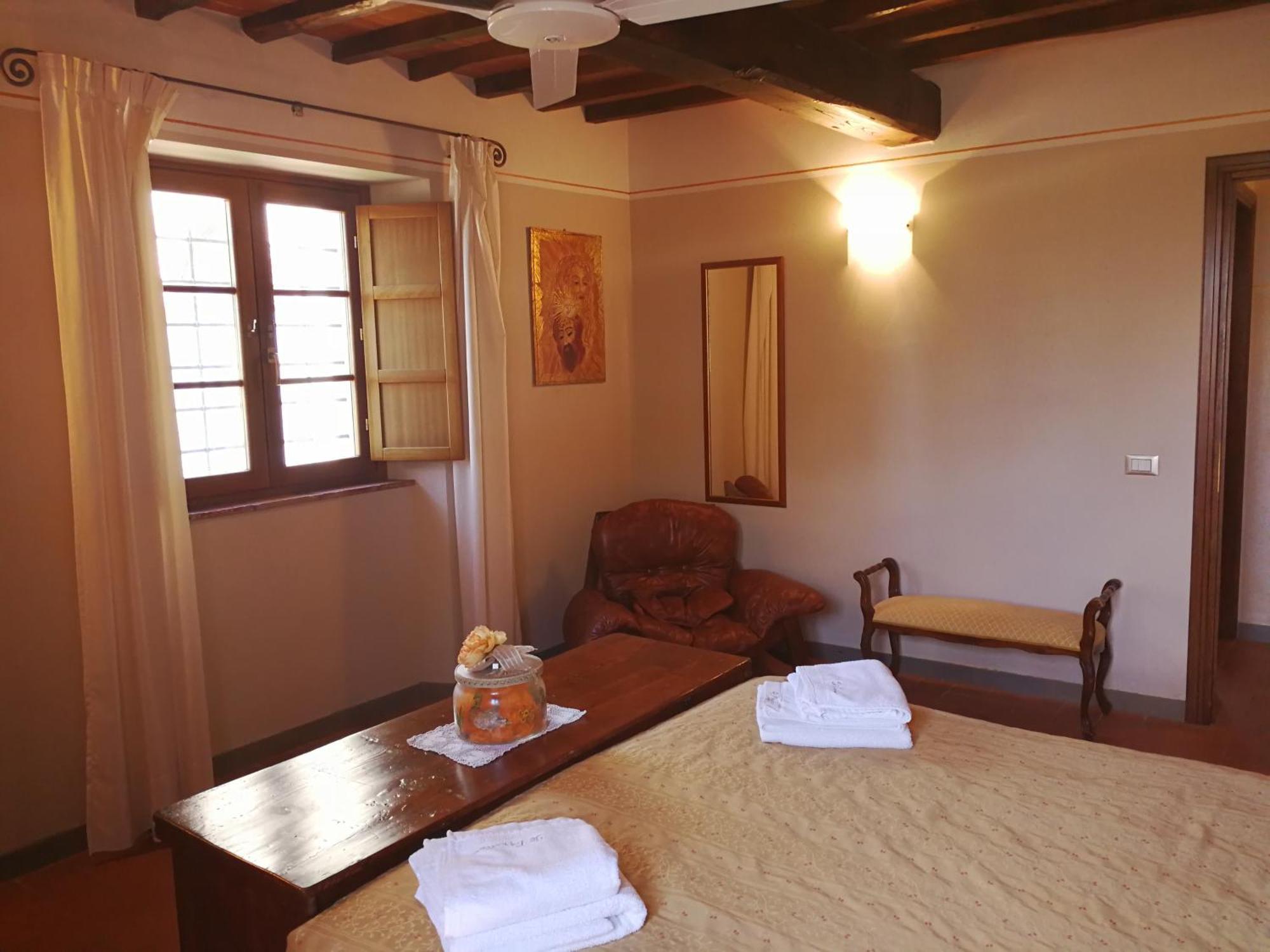 Residence Il Poggiolino Montecarelli Szoba fotó